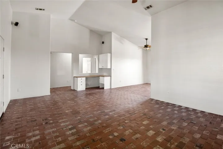 30297 Avenida Palmera, Homeland, California 92548