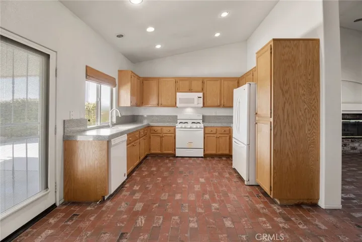 30297 Avenida Palmera, Homeland, California 92548