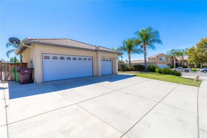 30297 Avenida Palmera, Homeland, California 92548