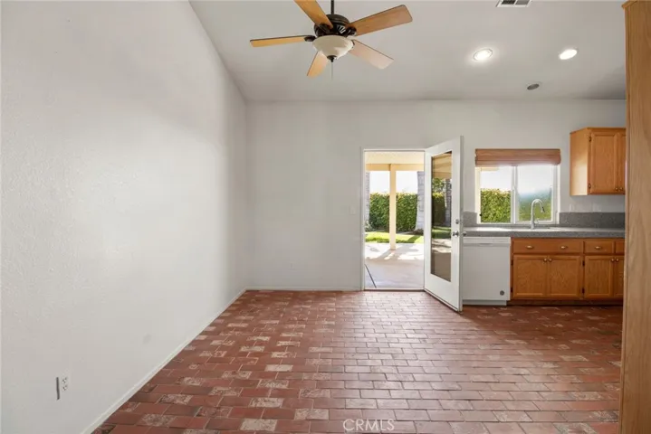 30297 Avenida Palmera, Homeland, California 92548