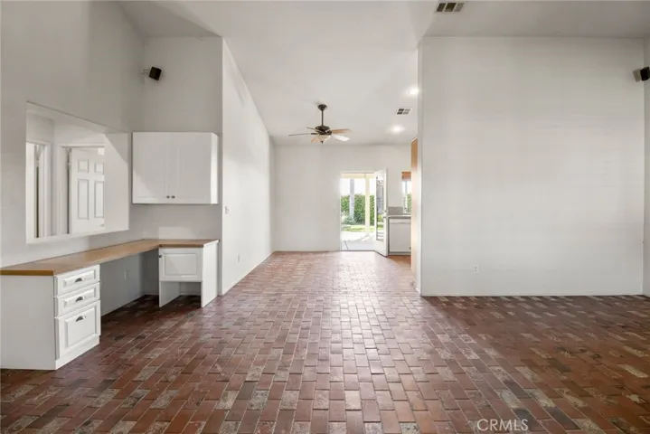 30297 Avenida Palmera, Homeland, California 92548
