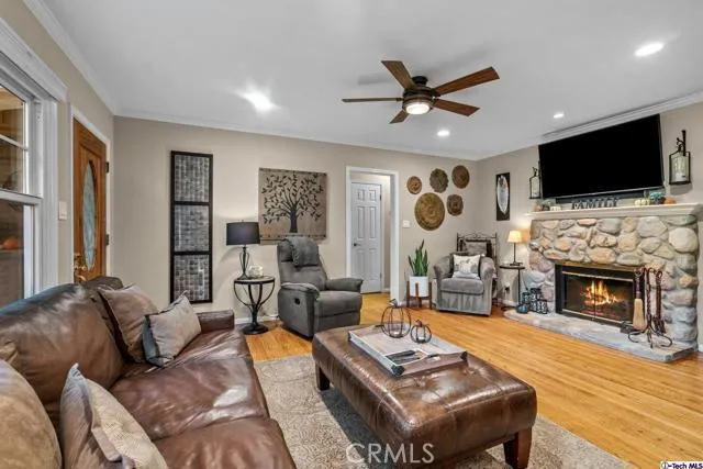 4001 Boston Avenue, Glendale, California 91214
