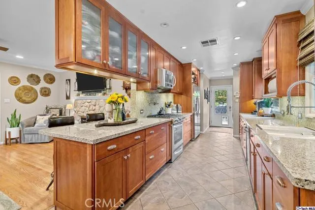 4001 Boston Avenue, Glendale, California 91214