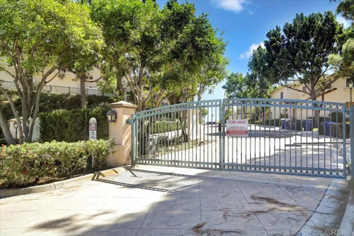 1104 La Vida Court, Chula Vista, California 91915