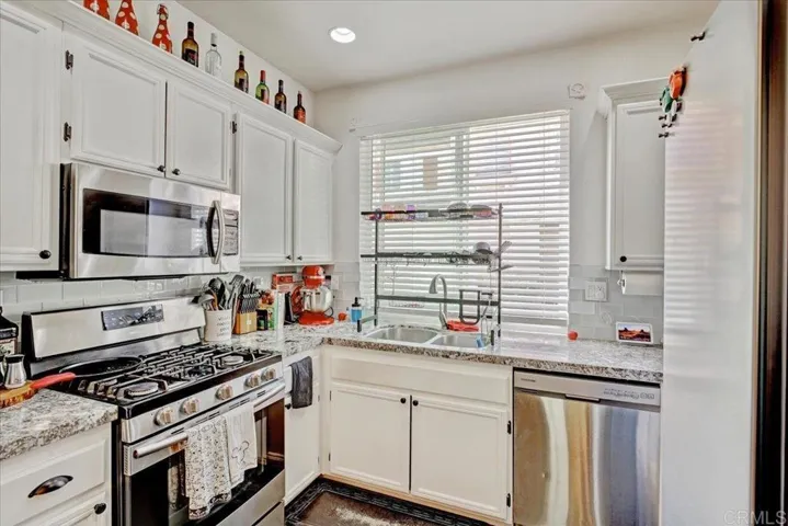1104 La Vida Court, Chula Vista, California 91915