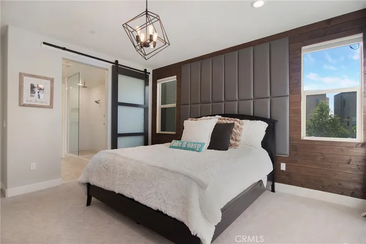 128 Catalyst, Irvine, California 92618