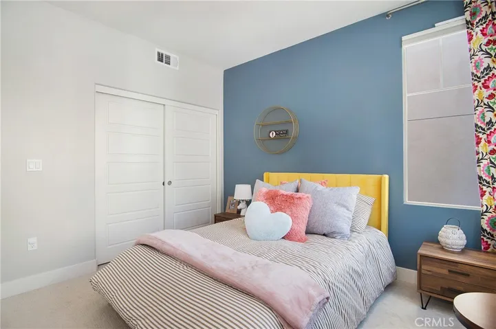 128 Catalyst, Irvine, California 92618