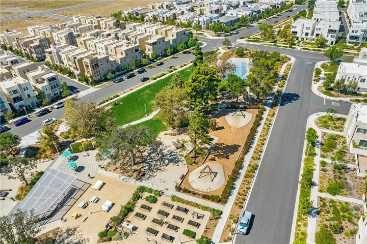 128 Catalyst, Irvine, California 92618