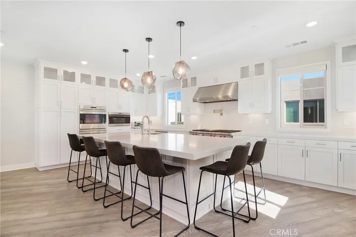 128 Catalyst, Irvine, California 92618