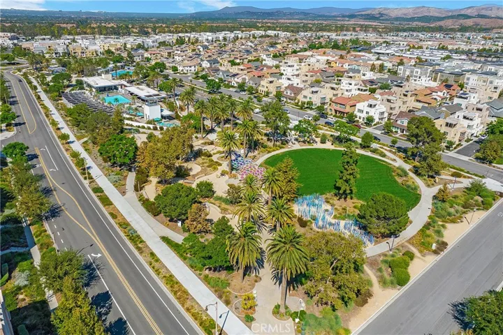 128 Catalyst, Irvine, California 92618