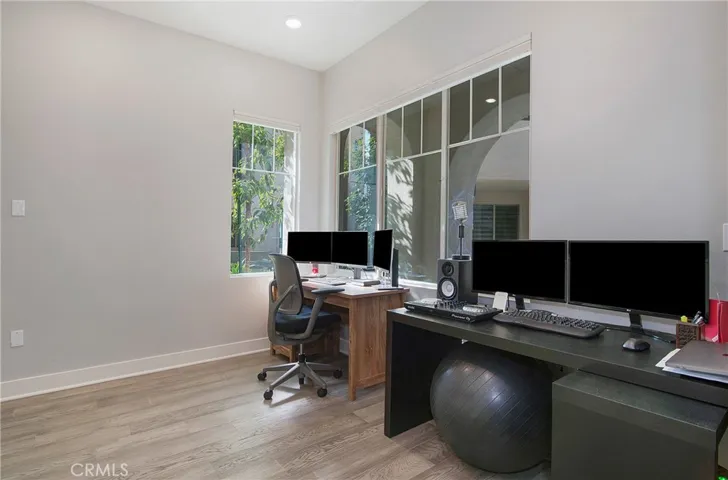 128 Catalyst, Irvine, California 92618