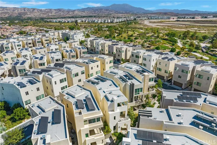 128 Catalyst, Irvine, California 92618