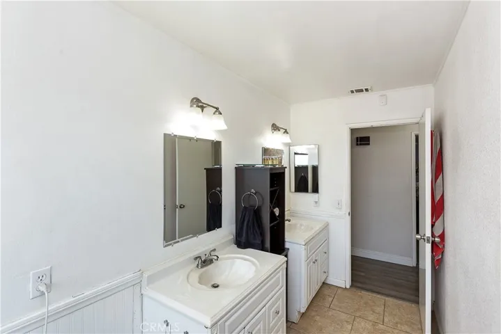 4818 Riverview Drive, Jurupa Valley, California 92509