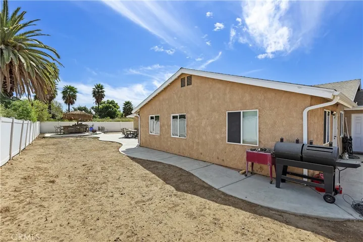 4818 Riverview Drive, Jurupa Valley, California 92509