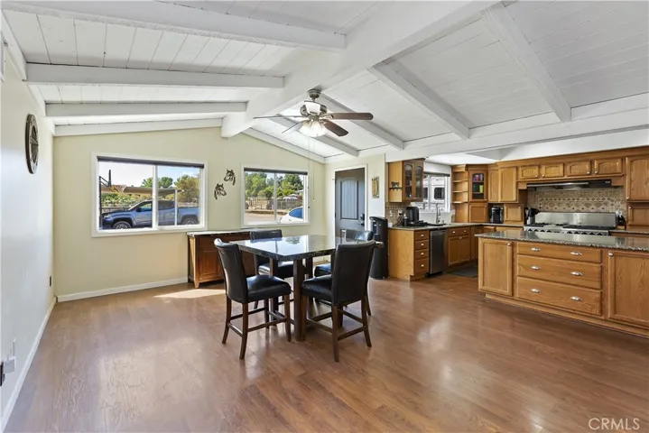 Dining Area/Kitchen