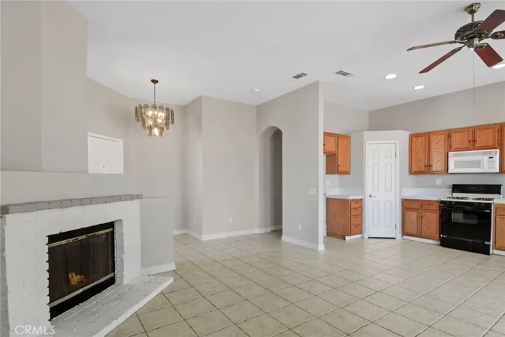7842 Cameron Way, Riverside, California 92509