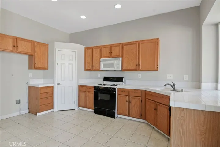 7842 Cameron Way, Riverside, California 92509