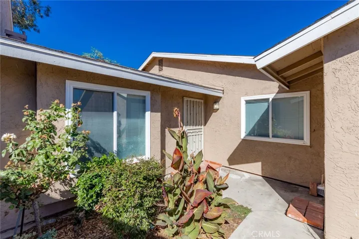 44727 La Paz Road B, Temecula, California 92592