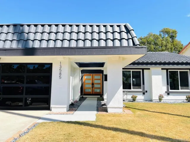 13585 Portofino Dr, Del Mar, California 92014
