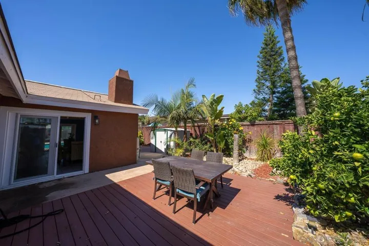 4126 Alana Circle, Oceanside, California 92056