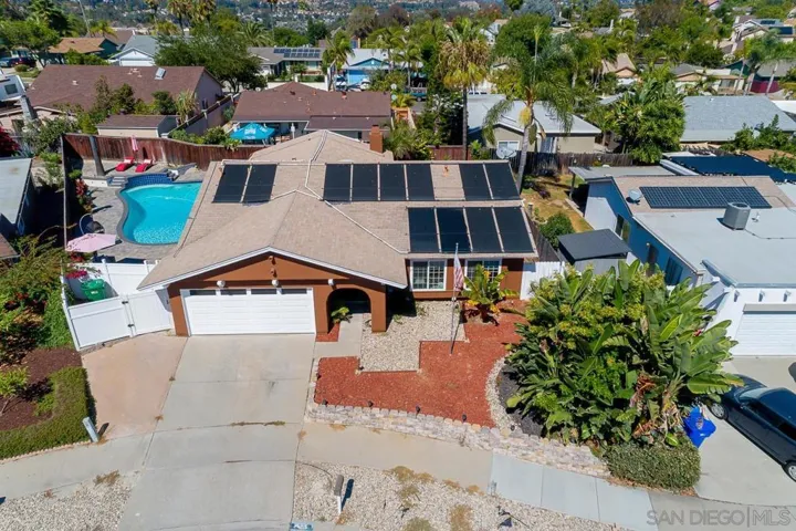 4126 Alana Circle, Oceanside, California 92056