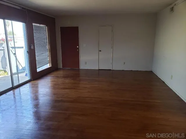 1038 S Johnson Ave, None, California 92020