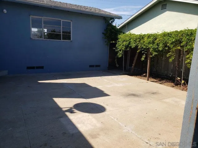 1038 S Johnson Ave, None, California 92020