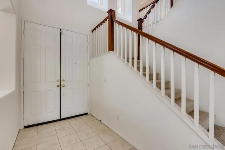 1049 Tesoro Avenue, San Marcos, California 92069