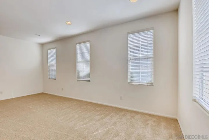 1049 Tesoro Avenue, San Marcos, California 92069