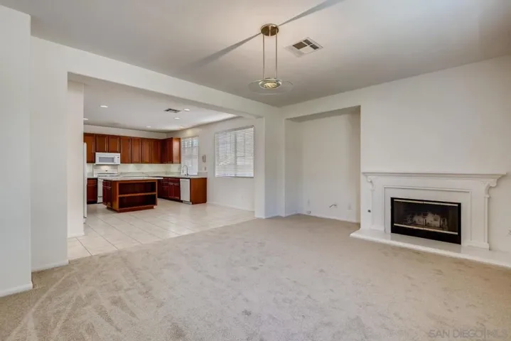 1049 Tesoro Avenue, San Marcos, California 92069