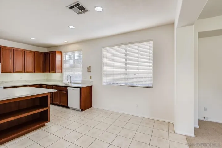 1049 Tesoro Avenue, San Marcos, California 92069