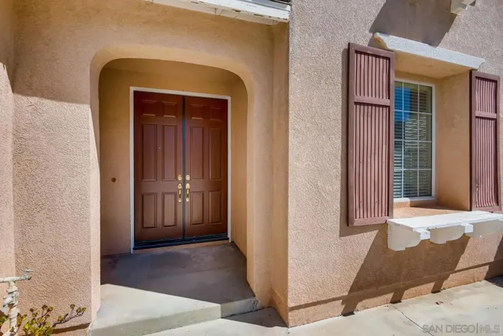 1049 Tesoro Avenue, San Marcos, California 92069