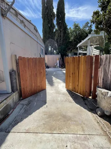 5800 Hamner Ave 288, Eastvale, California 91752