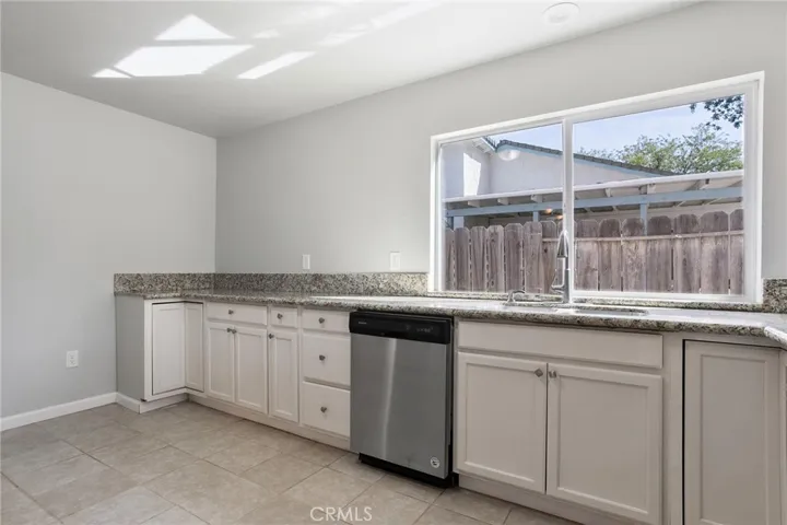 548 Sonora Avenue, Merced, California 95340