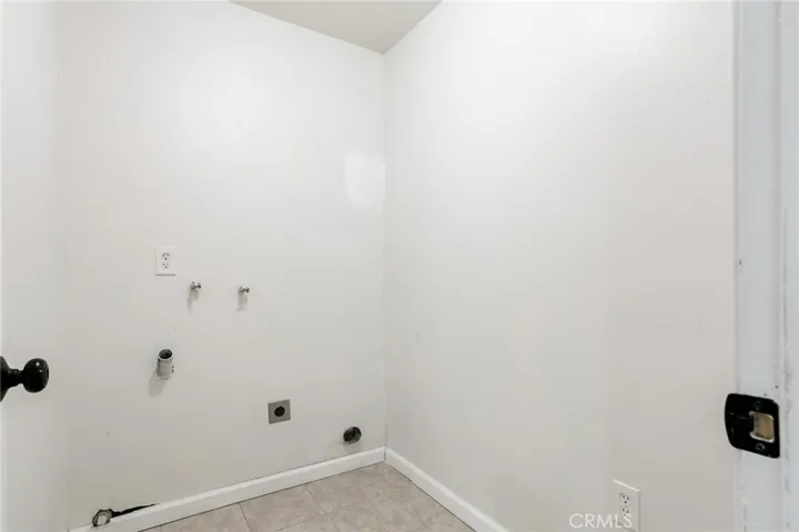 548 Sonora Avenue, Merced, California 95340