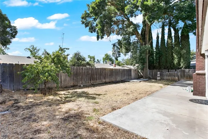 548 Sonora Avenue, Merced, California 95340
