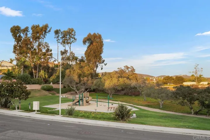 2934 Sombrosa, Carlsbad, California 92009