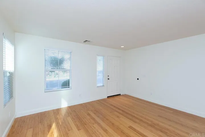 3993 Aliento Way, Oceanside, California 92057