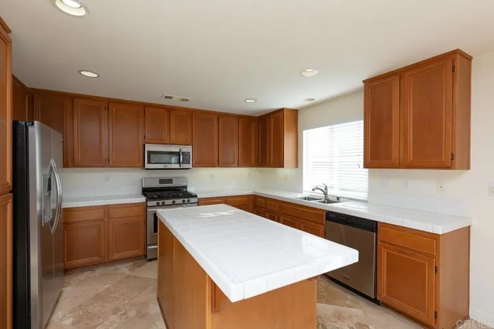 3993 Aliento Way, Oceanside, California 92057