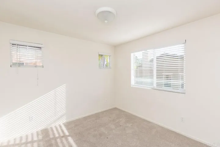 3993 Aliento Way, Oceanside, California 92057