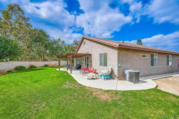 810 E Cottonwood Street, Ontario, California 91761