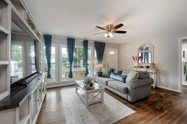 1132 Evilo Street, El Cajon, California 92021