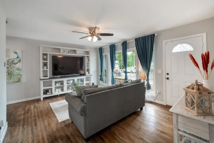1132 Evilo Street, El Cajon, California 92021