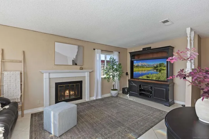 166 Mckinley St, Oceanside, California 92057