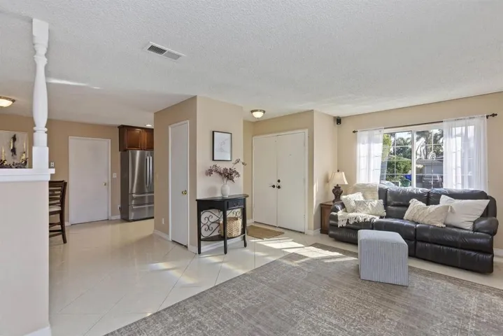 166 Mckinley St, Oceanside, California 92057