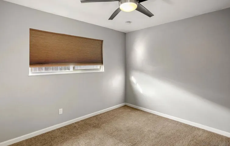 882 S Lincoln Ave, El Cajon, California 92020