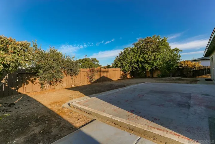 882 S Lincoln Ave, El Cajon, California 92020