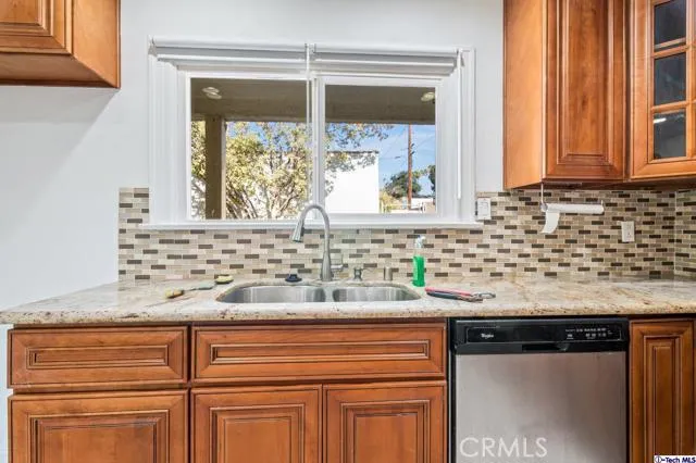 927 E Cypress Avenue, Burbank, California 91501