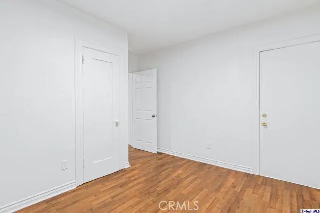 927 E Cypress Avenue, Burbank, California 91501