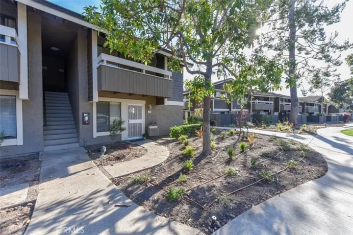 222 Springview, Irvine, California 92620